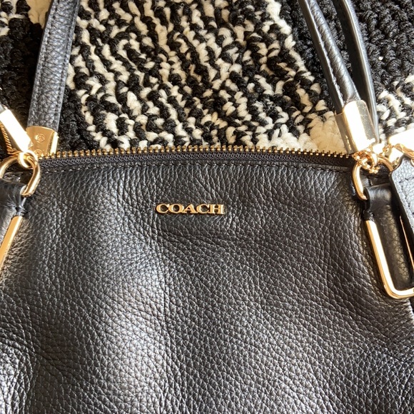 Coach Handbag - Picture 7 of 7